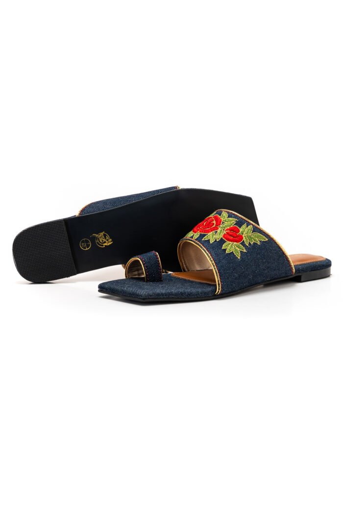 Guleena blue chapals