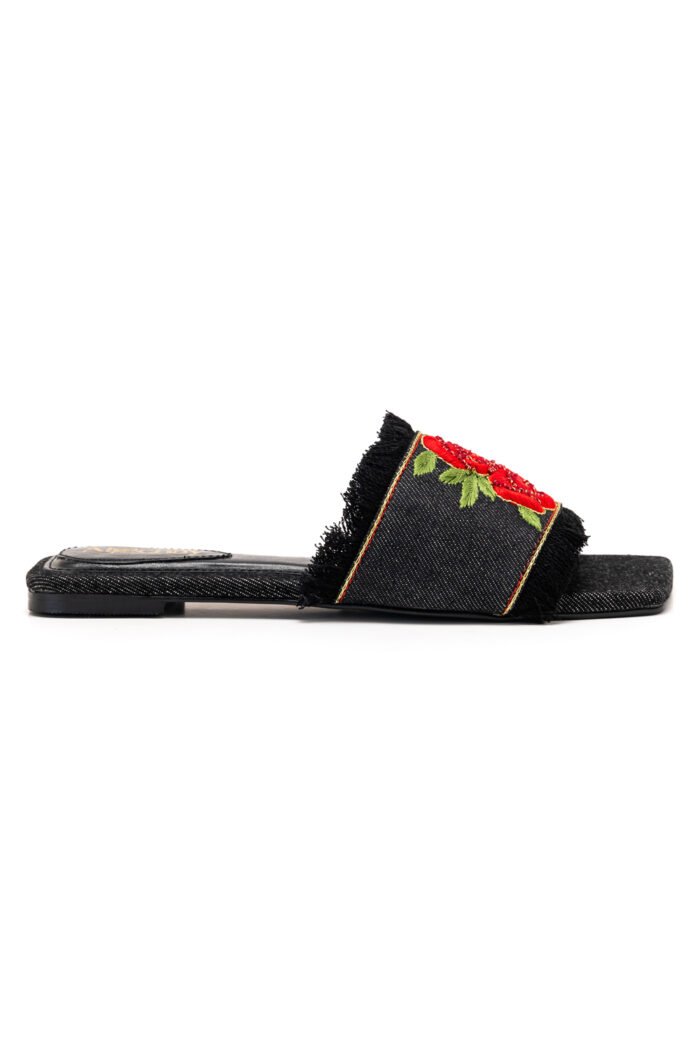 Guljan black slippers