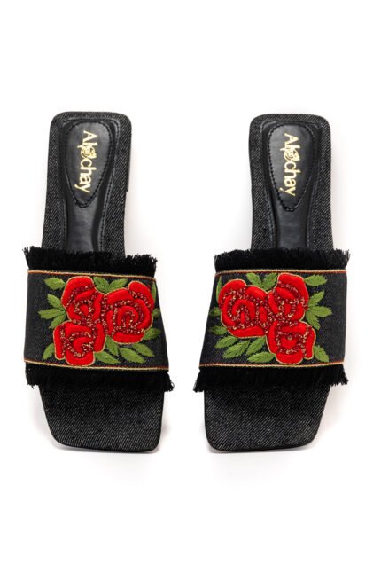 Guljan black slippers