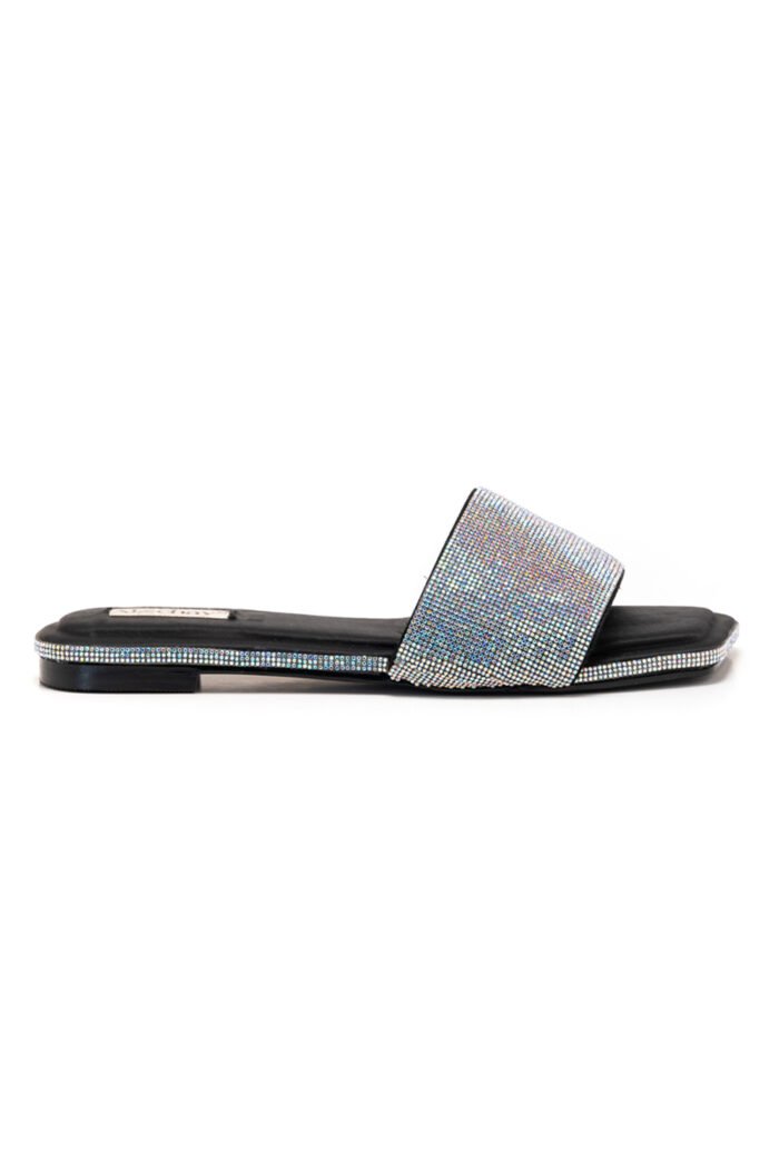 Black Eye silver slippers