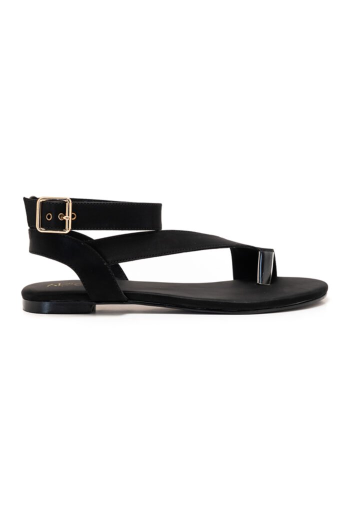 VIDIA black sandals