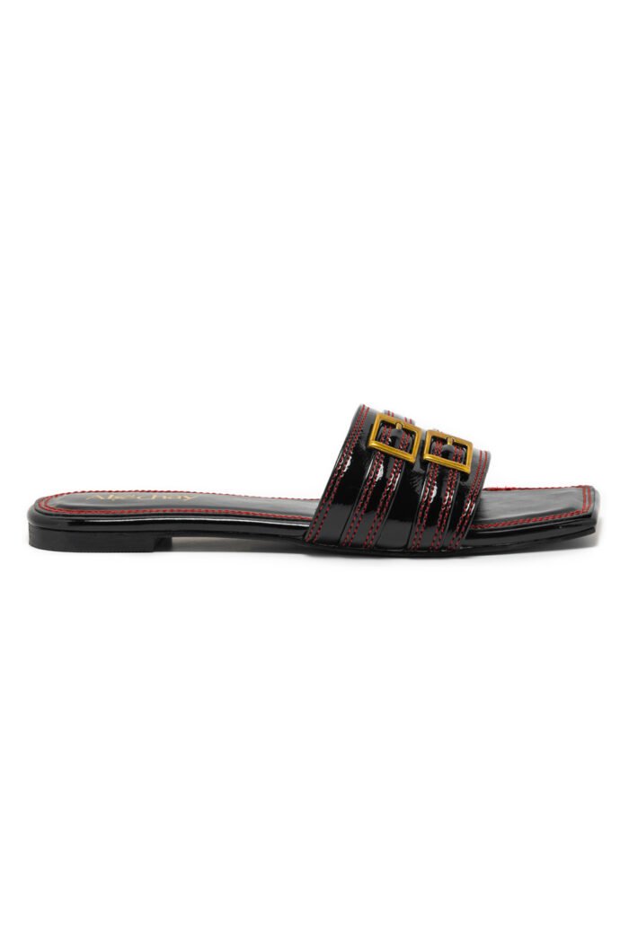 Buckleup black slippers