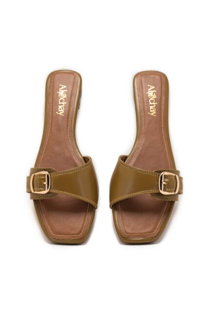 Moana brown slippers