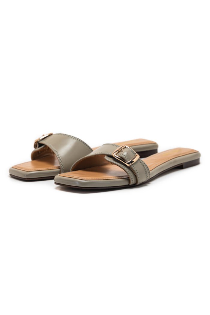 Moana grey slippers