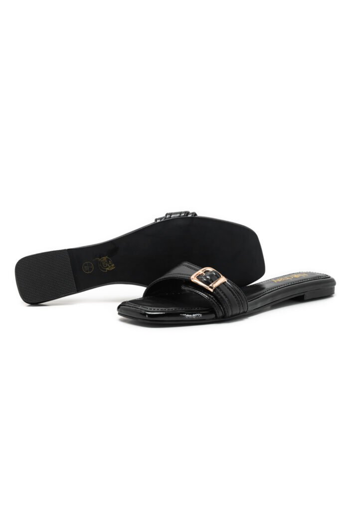 Moana black slippers