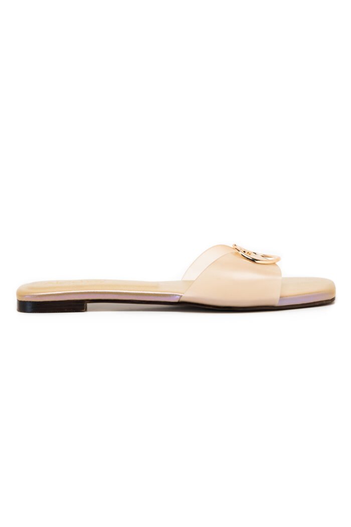 Pearlescent golden slippers