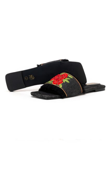 Guljan black slippers