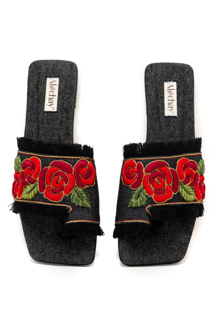 gulnoor black slipper