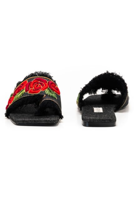 gulnoor black slipper