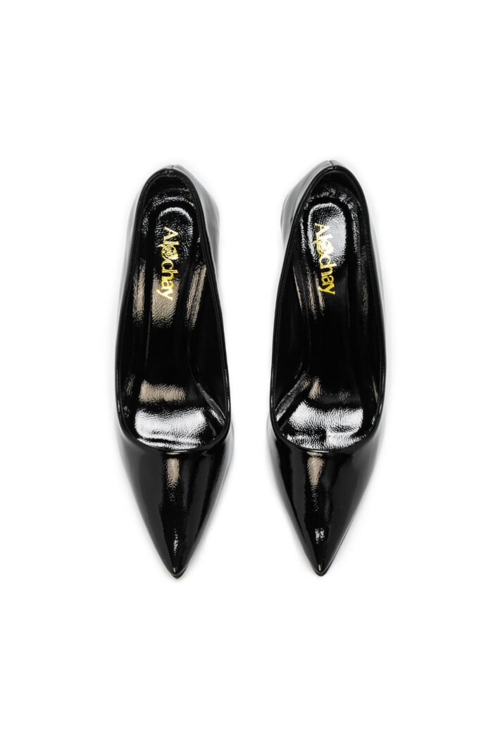 Mond Beauty Court Shoes