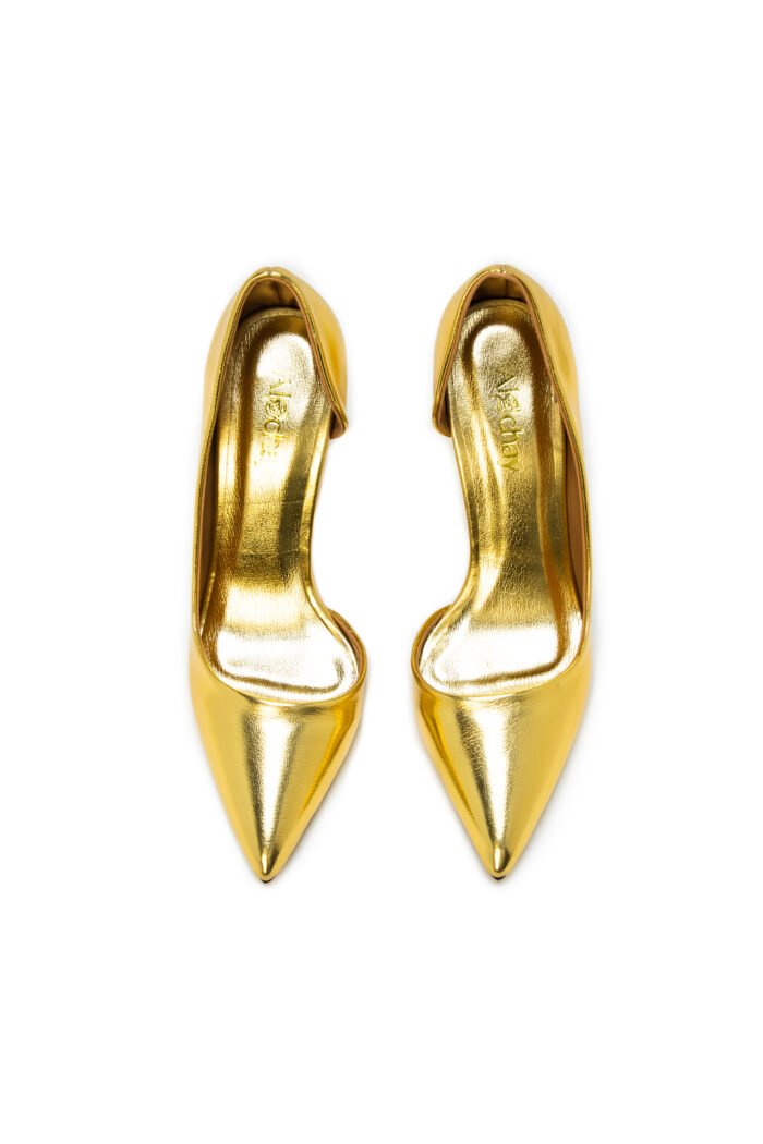 Regal court shoes