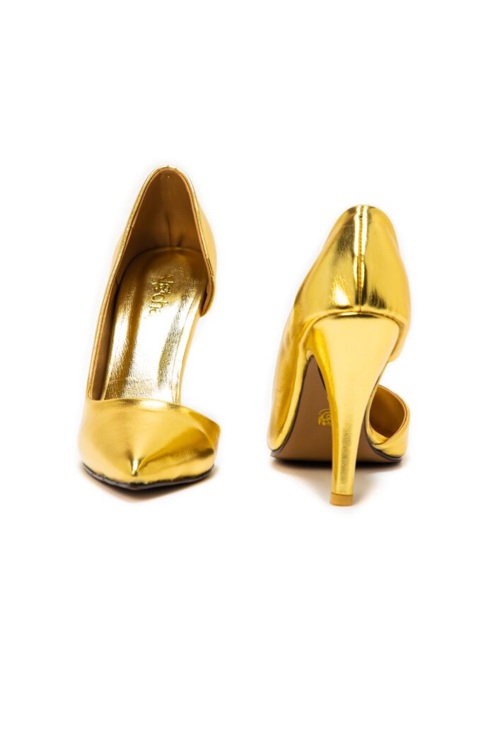 Regal court shoes