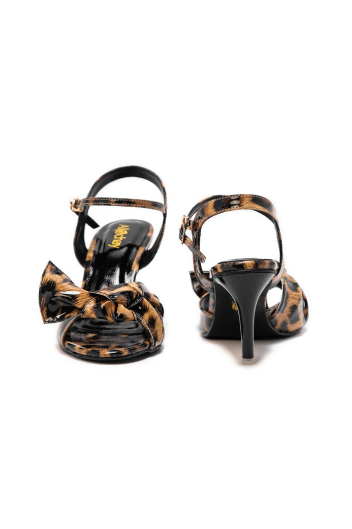 Vixen heel sandals